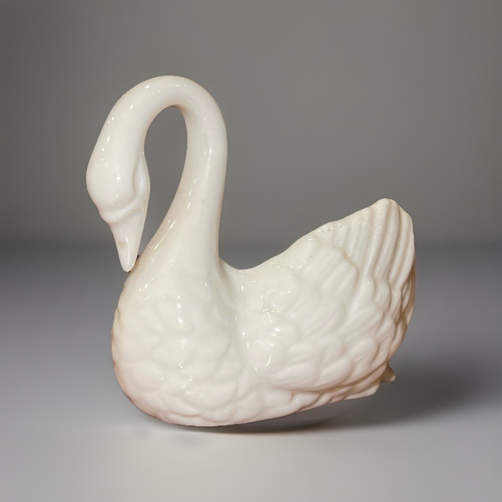 Vintage Lenox Porcelain Swan Figurine Candy Trinket Dish 4.5" - Picture 5 of 8